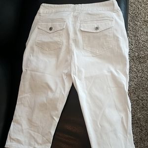 Ladies capris